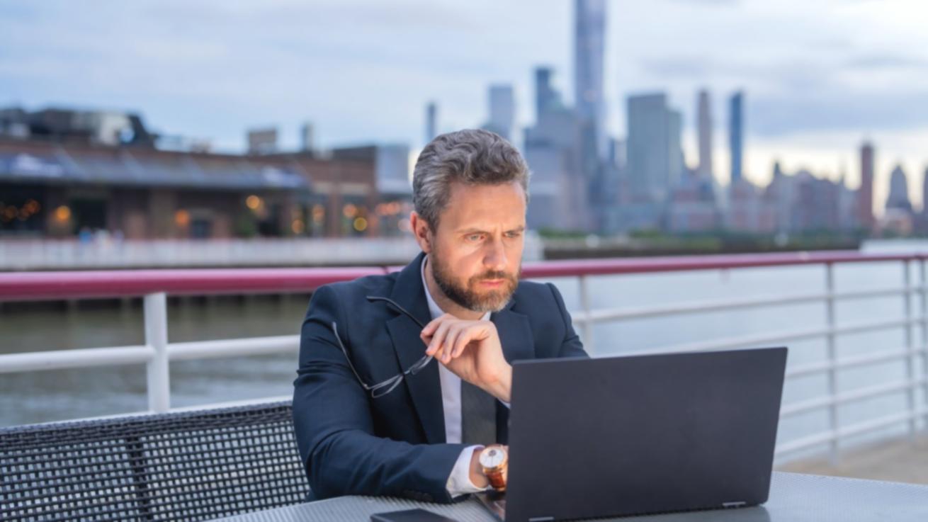 Индивидуальная работа над рассказом с преподавателем